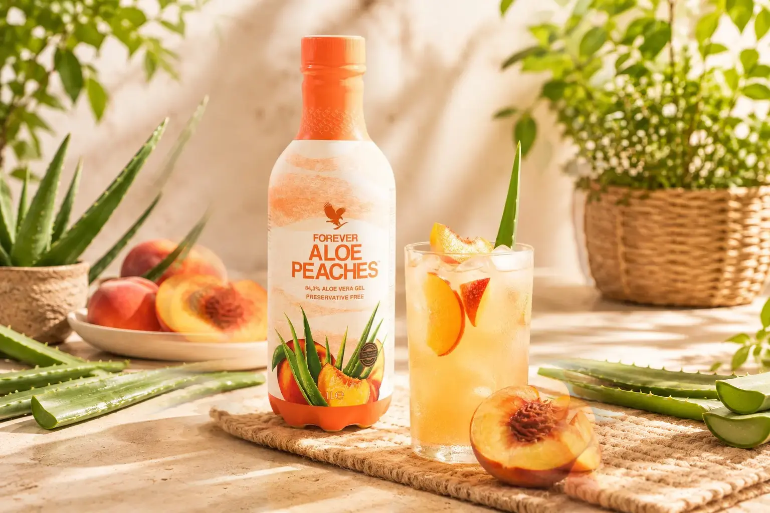 Vychladený Forever Aloe Peaches s broskyňou