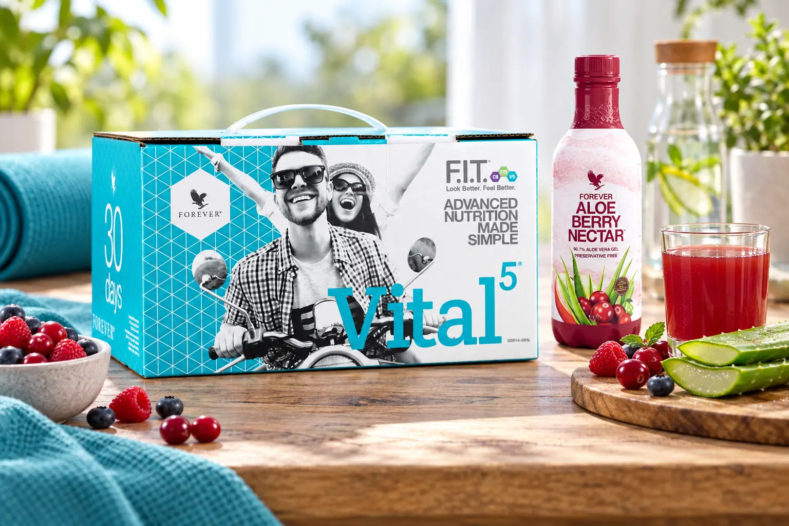Vital5 s Aloe Berry Nectar v produktovej a každodennej scéne