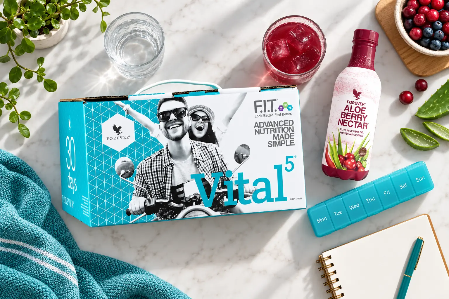 Vital5 s Aloe Berry Nectar v produktovej a každodennej scéne